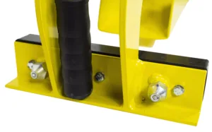 Detaljbild av handtag i infällt läge på Orit H-360-350 Lyftredskap.