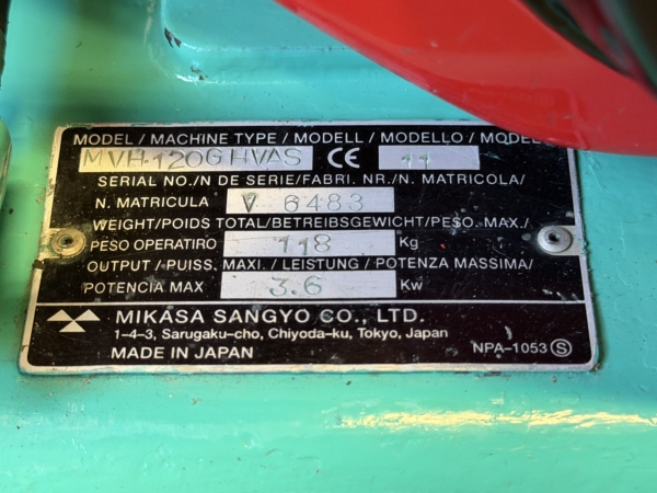 Begagnad MIKASA MVH-120 - Maskinskylt