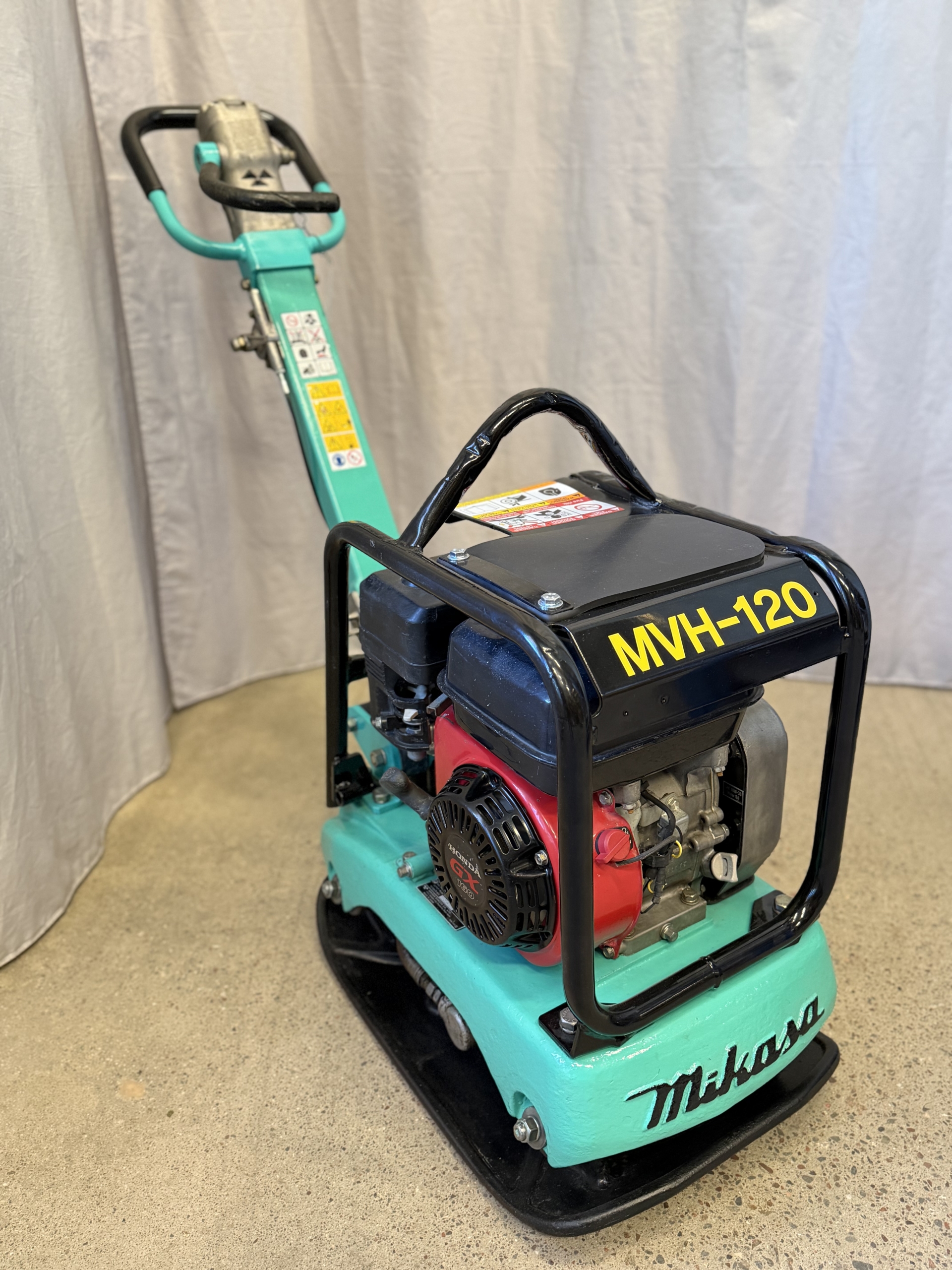 Begagnad MIKASA MVH-120